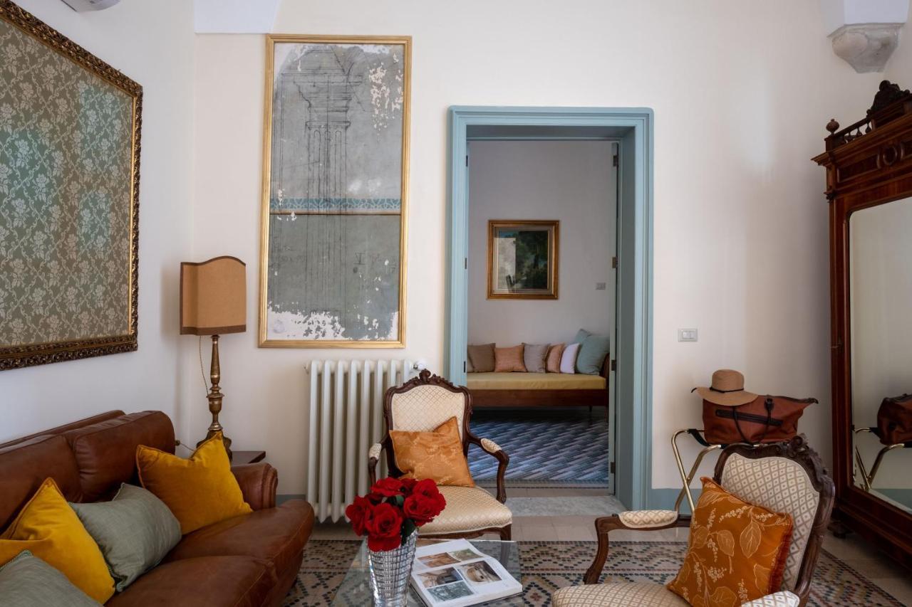 Palazzo Guido Bed & Breakfast Lecce Exterior foto