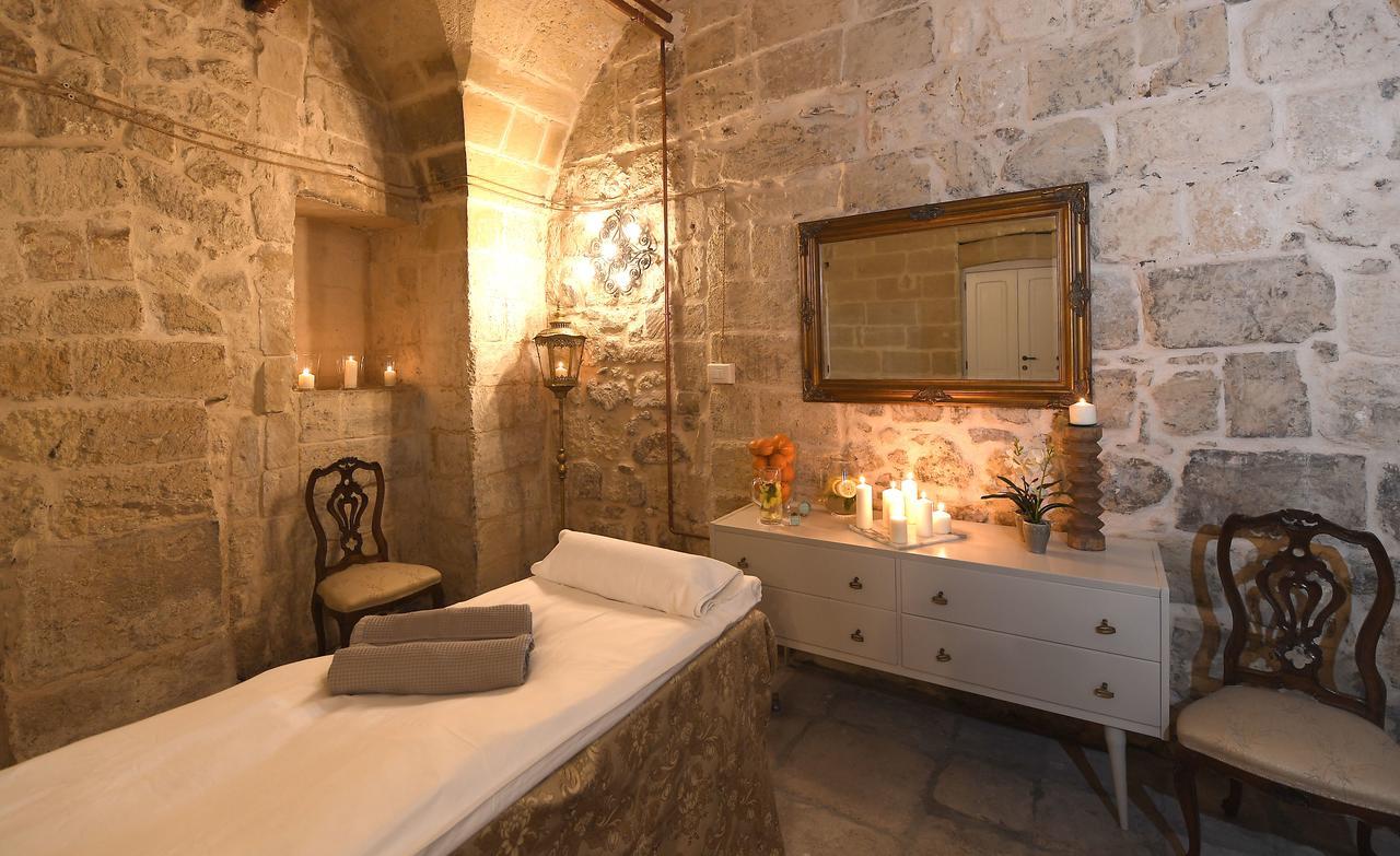 Palazzo Guido Bed & Breakfast Lecce Exterior foto